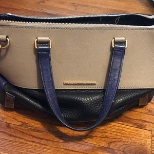 Marc Jacobs crossbody tote